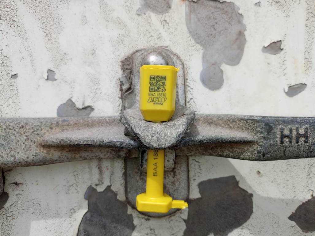 Imagen que contiene edificio, piedra, medidor, tabla

Descripci�n generada autom�ticamente