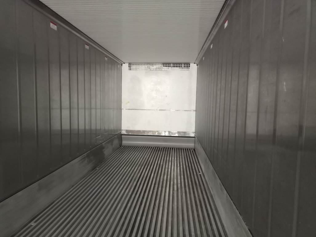 Imagen en blanco y negro de una puerta

Descripci�n generada autom�ticamente con confianza media
