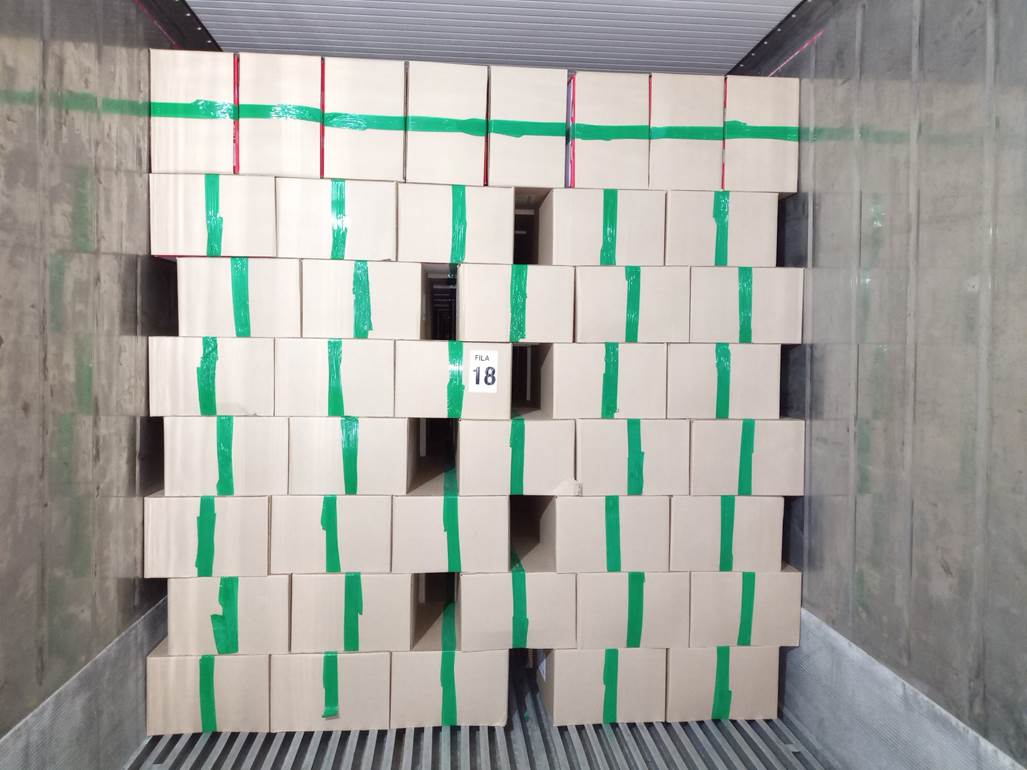 Imagen que contiene con baldosas, verde, azulejo, colorido

Descripci�n generada autom�ticamente
