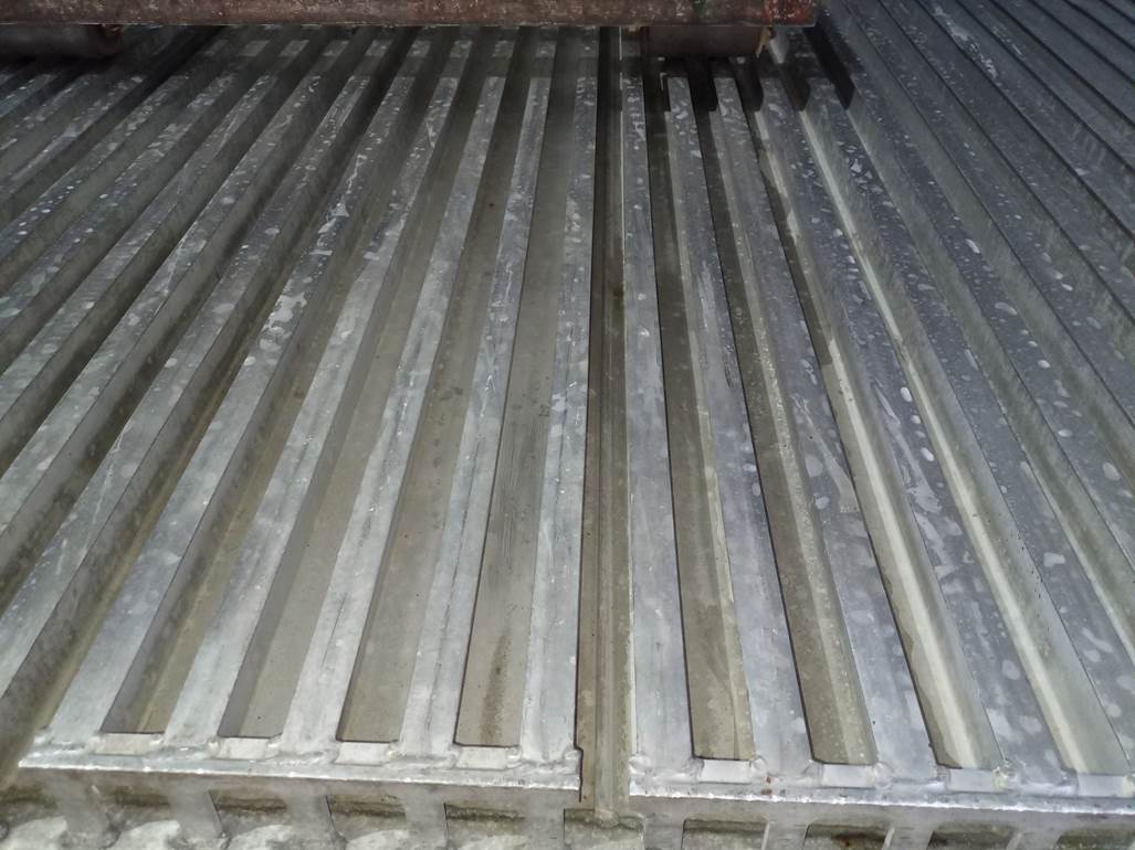 Banca de madera

Descripci�n generada autom�ticamente