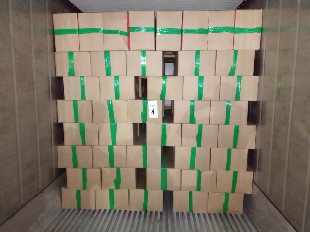 Imagen que contiene interior, con baldosas, azulejo, verde

El contenido generado por IA puede ser incorrecto.