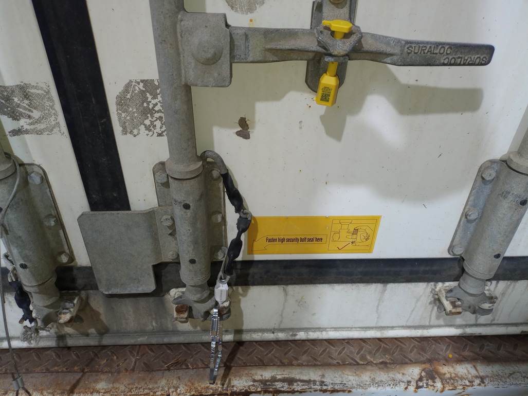 Imagen que contiene interior, edificio, sucio, tabla
El contenido generado por IA puede ser incorrecto.