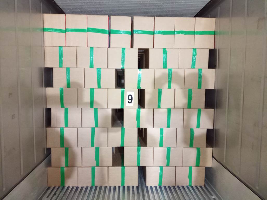 Imagen que contiene interior, con baldosas, azulejo, verde

El contenido generado por IA puede ser incorrecto.
