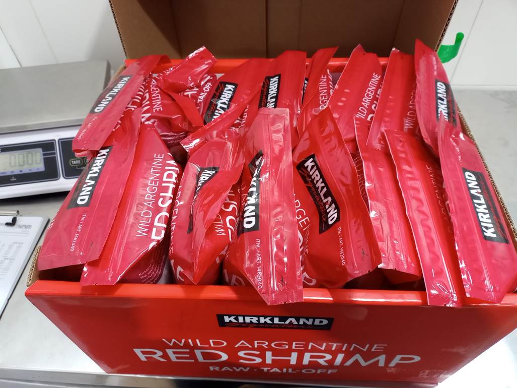 Imagen que contiene interior, caja, tabla, peque�o

El contenido generado por IA puede ser incorrecto.