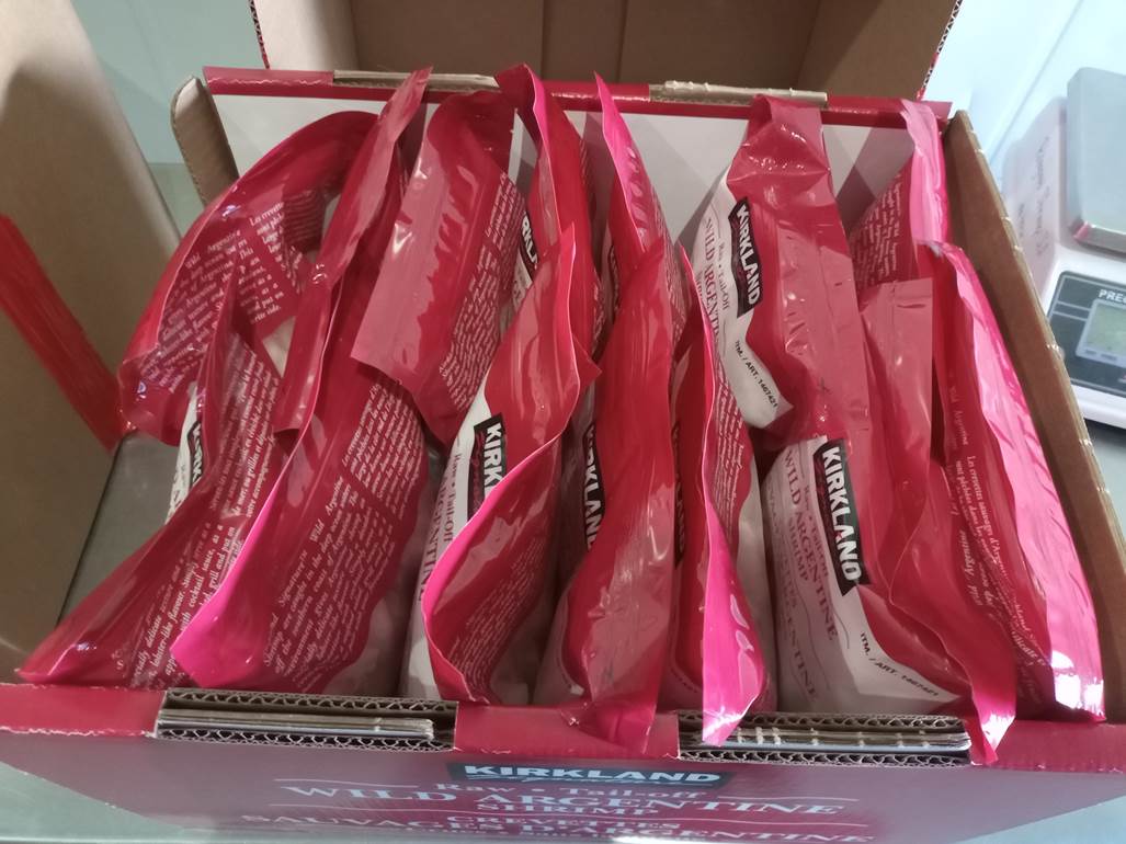 Imagen que contiene rosa, bolsa

El contenido generado por IA puede ser incorrecto.