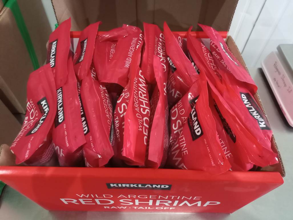 Imagen que contiene interior, tabla, caja, alimentos
El contenido generado por IA puede ser incorrecto.