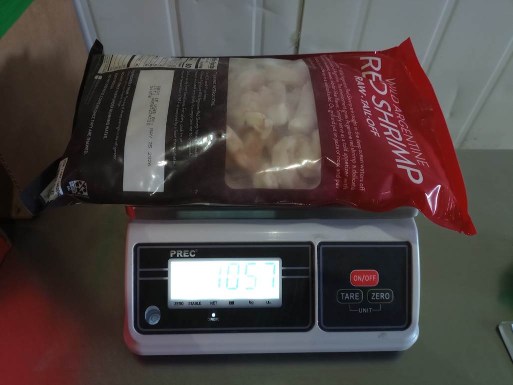 Celular prendido encima de mesa
El contenido generado por IA puede ser incorrecto.