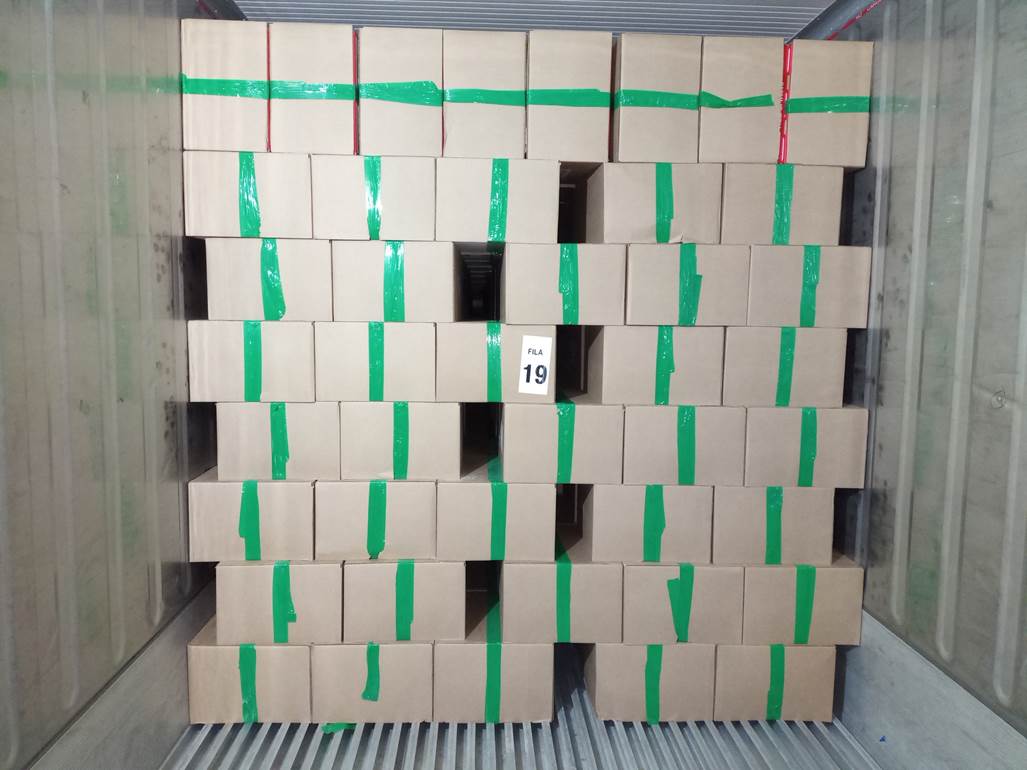 Imagen que contiene interior, edificio, con baldosas, azulejo

El contenido generado por IA puede ser incorrecto.