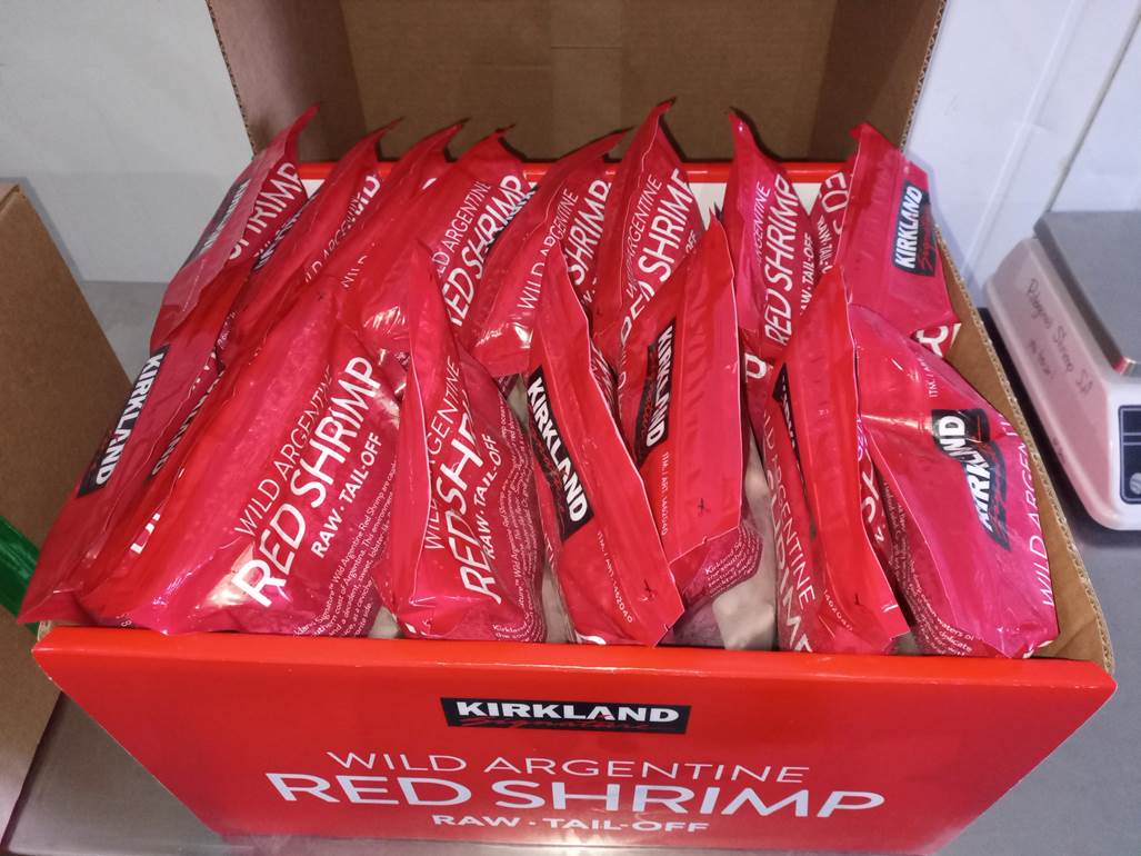 Imagen que contiene interior, caja, tabla

El contenido generado por IA puede ser incorrecto.