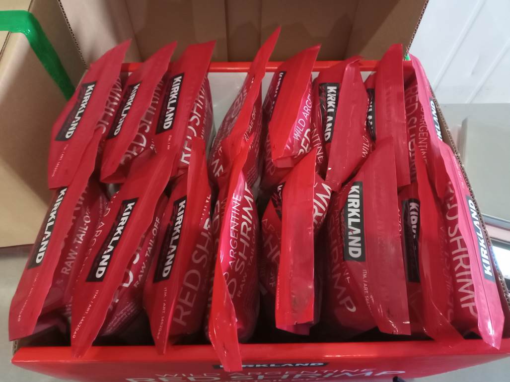 Imagen que contiene interior, tabla, comida, llenado

El contenido generado por IA puede ser incorrecto.