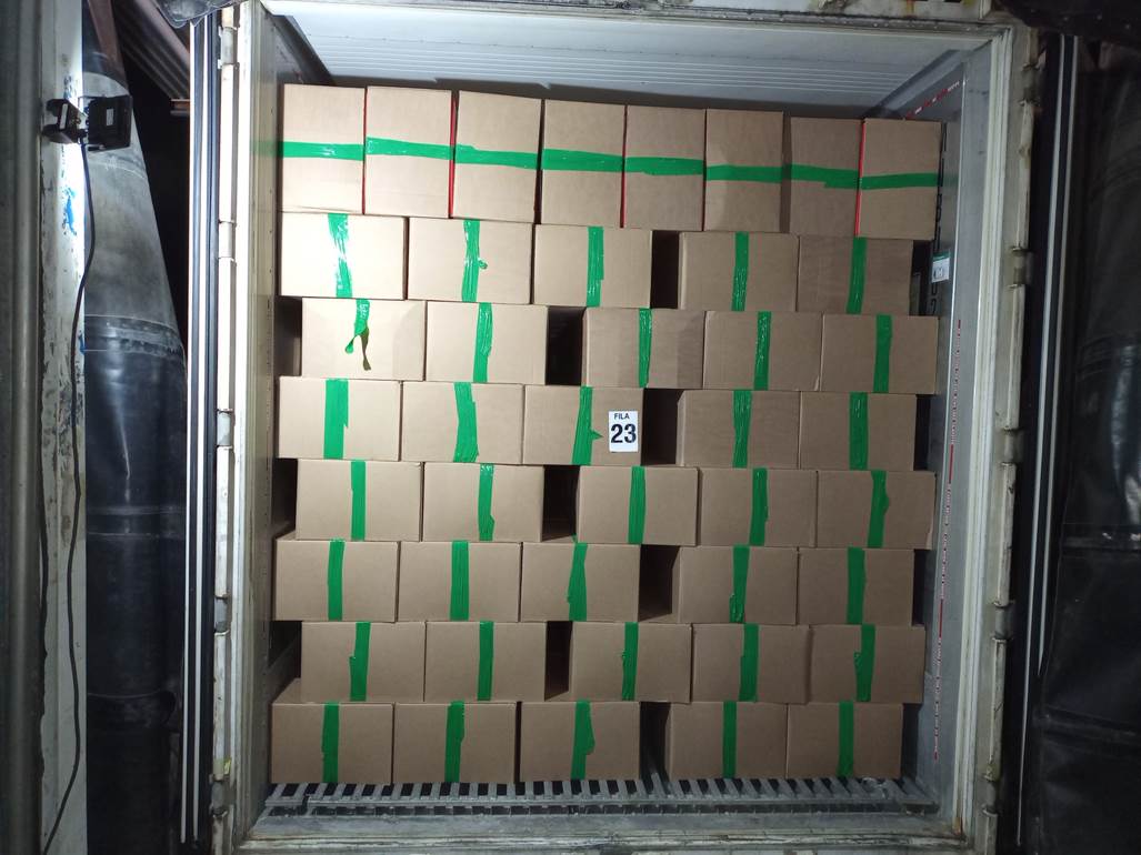 Imagen que contiene interior, edificio, puerta, gabinete

El contenido generado por IA puede ser incorrecto.