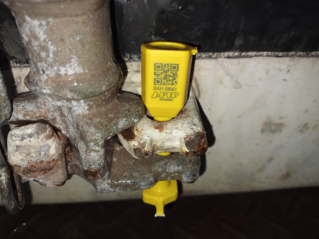 Imagen que contiene interior, tabla, pl�tano, viejo

El contenido generado por IA puede ser incorrecto.